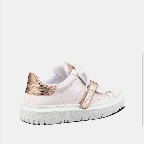 NEW IN BOX, Dior ID Sneaker in Gold. Size 39.5 - Picture 3 of 11